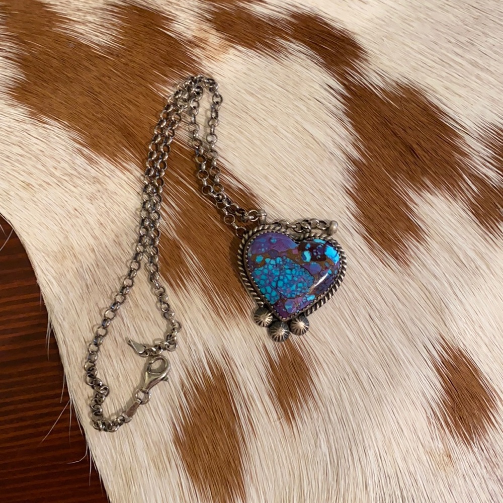 🛑🛑SOLD 🛑🛑Mojave Turquoise heart 💜 💙 Sterling necklace